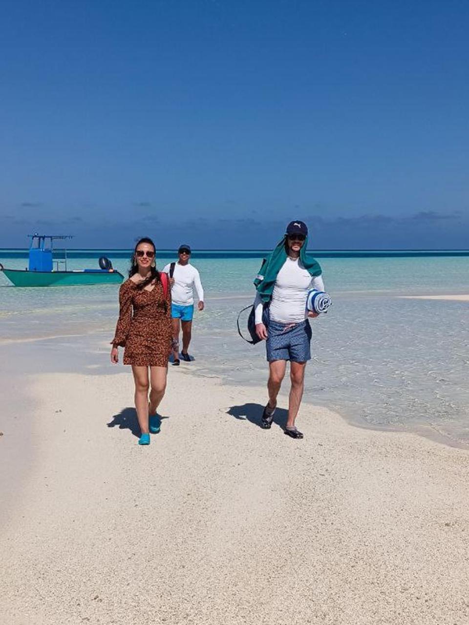 Rindali - The Speedboat From Male To The Hotel Departs At 1130 Every Monday Thursday And Saturday And From The Hotel To Male At 0630 And Five Domestic Flights Are Available Every Day Olhuveli  Exterior photo